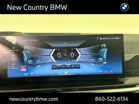 New 2026 BMW X5 xDrive40i w/ M Sport Package AWD/4WD image 24