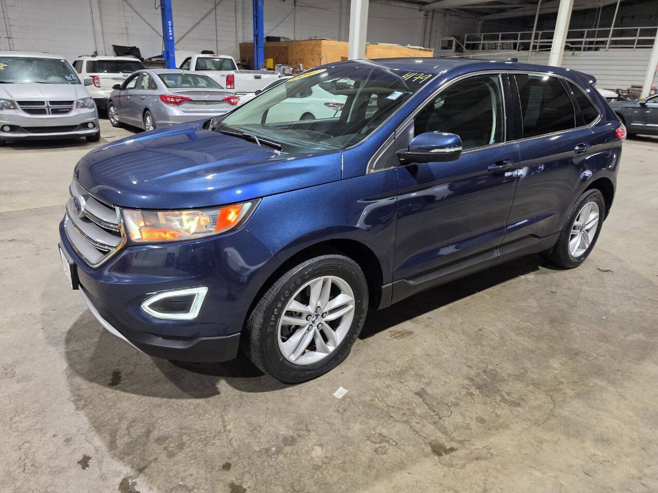 Used 2017 Ford Edge SEL w/ Equipment Group 201A AWD/4WD image 1