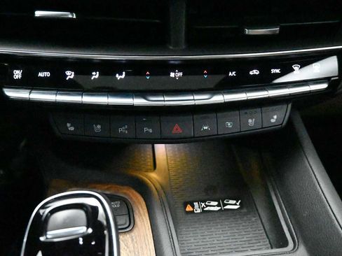 Used 2025 Cadillac CT5 Premium Luxury RWD image 21