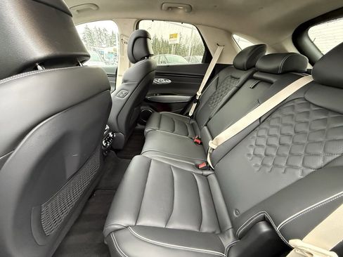 Used 2025 Genesis Electrified GV70 Advanced w/ Prestige Package image 17