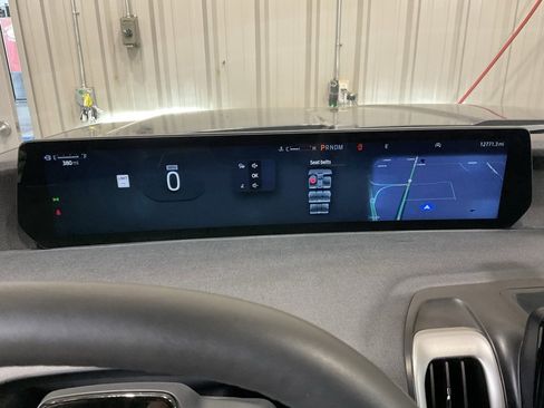 Used 2025 Ford Expedition Max Active image 17