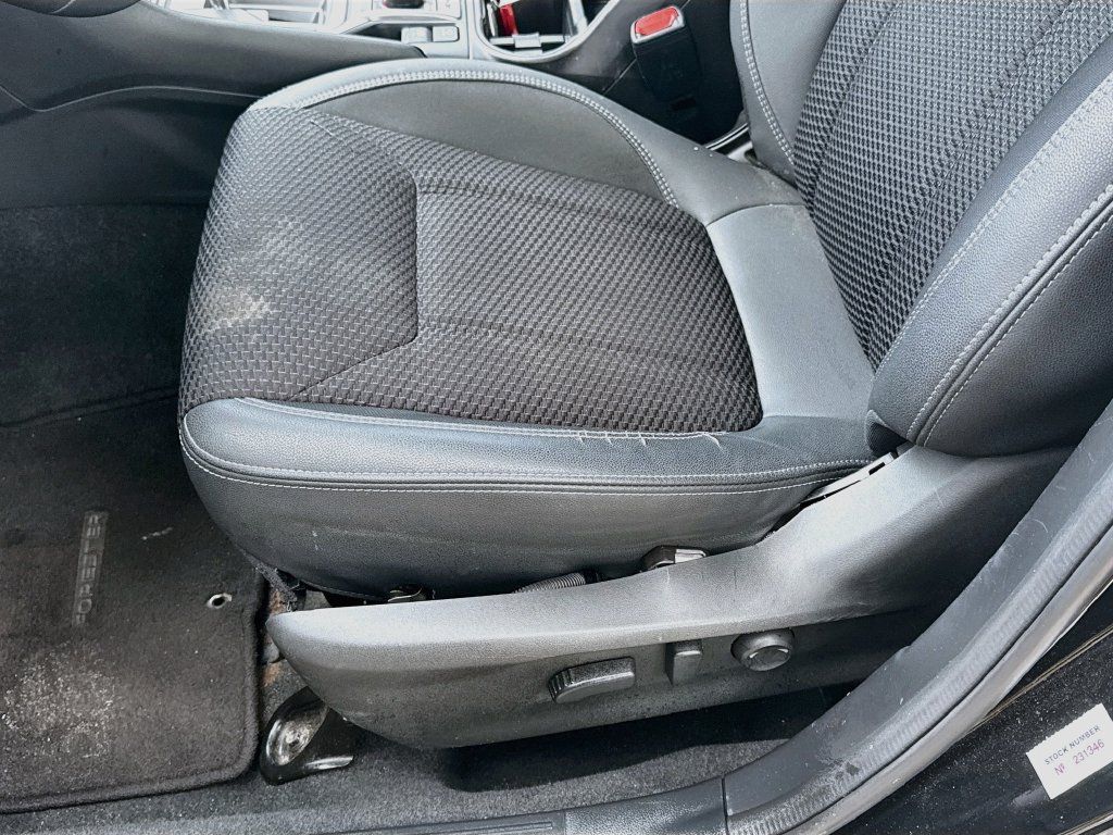 Used 2023 Subaru Forester Premium AWD/4WD image 21