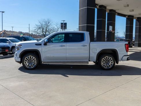 New 2026 GMC Sierra 1500 Denali Ultimate AWD/4WD image 4