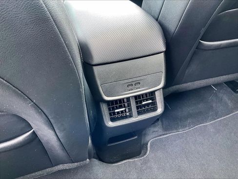 Used 2025 Chevrolet Equinox LT w/ Convenience Package II AWD/4WD image 28