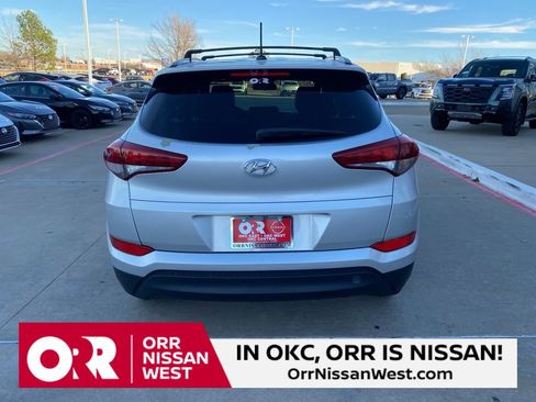 Used 2017 Hyundai Tucson SE image 4