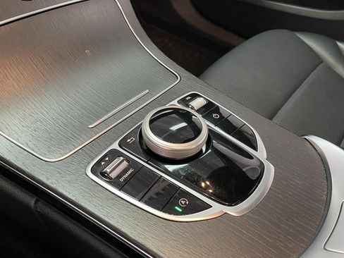 Used 2021 Mercedes-Benz C 300 4MATIC Sedan image 25