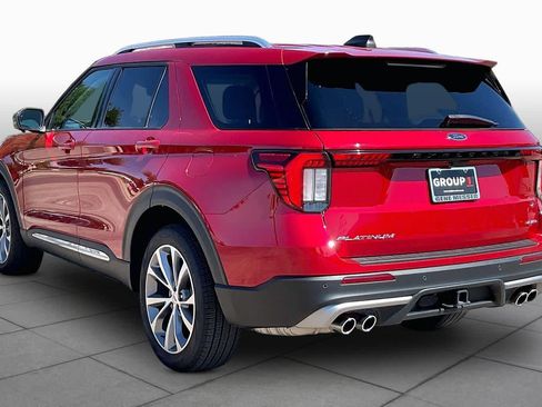 Used 2025 Ford Explorer Platinum w/ Ultimate Package AWD/4WD image 12