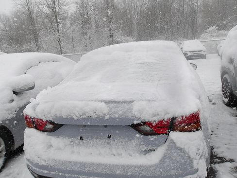 Used 2024 Nissan Altima 2.5 SR w/ SR Premium Package image 2