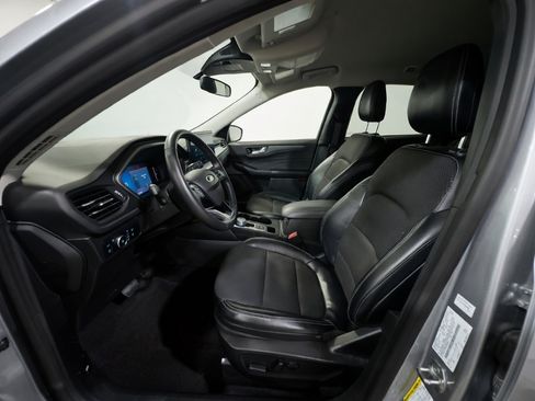 Used 2024 Ford Escape SE FWD image 15
