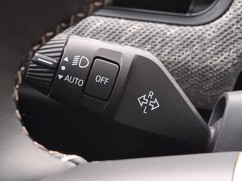 Certified 2025 MINI Cooper S image 23