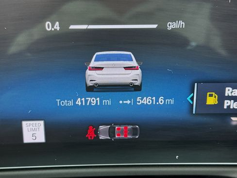 Used 2023 BMW 330i Sedan w/ Driving Assistance Package RWD image 8