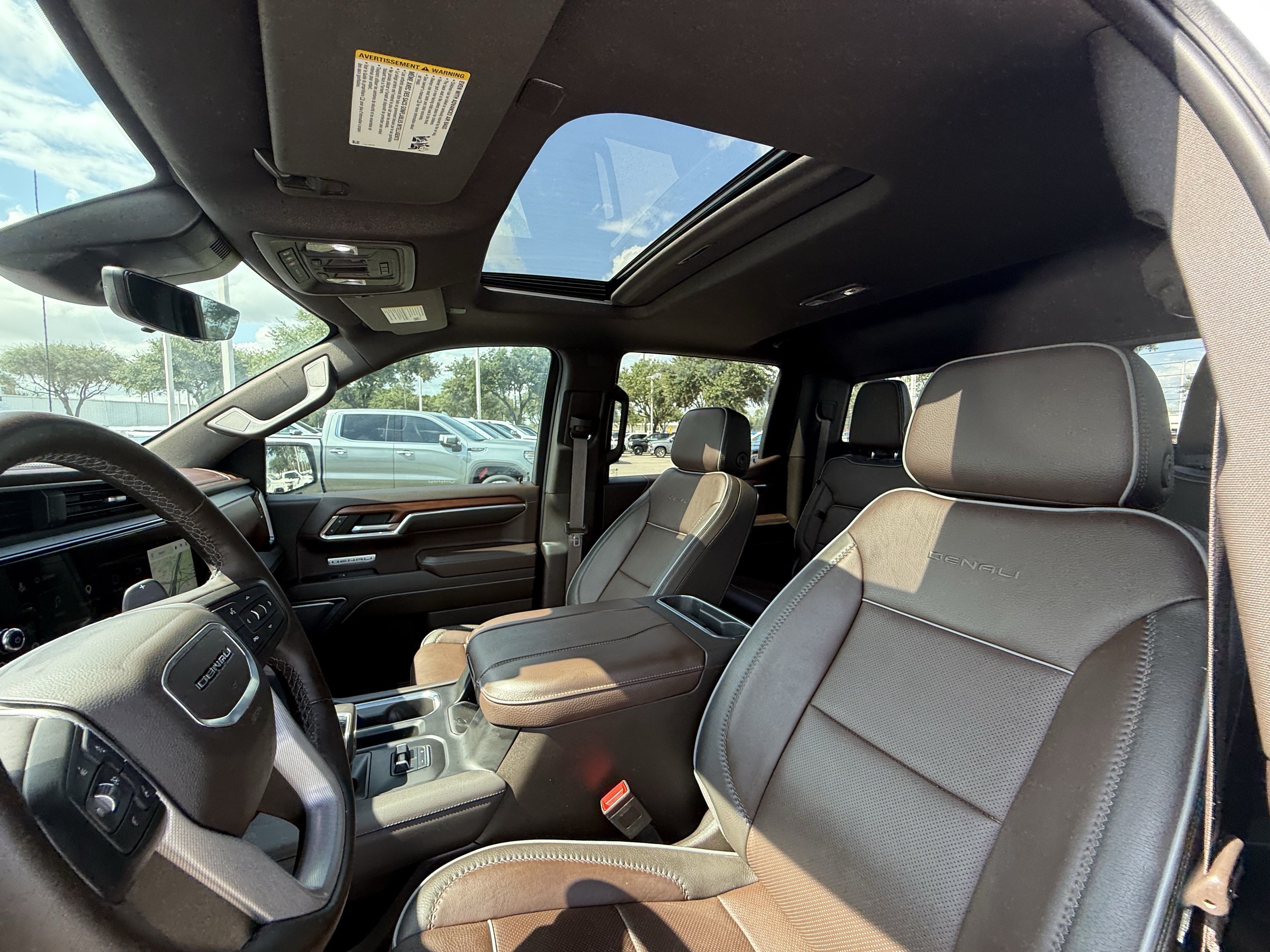Used 2023 GMC Sierra 1500 Denali w/ Denali Reserve Package AWD/4WD image 26