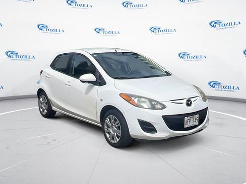 Used 2014 MAZDA MAZDA2 Sport FWD image 7
