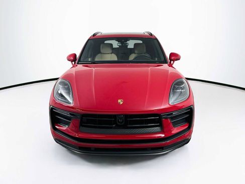 New 2026 Porsche Macan AWD/4WD image 6