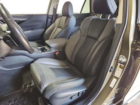 Used 2023 Subaru Outback Onyx Edition XT AWD/4WD image 5
