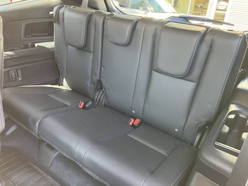 Used 2024 Subaru Ascent Limited image 15