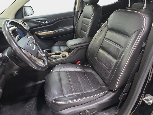 Used 2019 GMC Acadia Denali AWD/4WD image 13