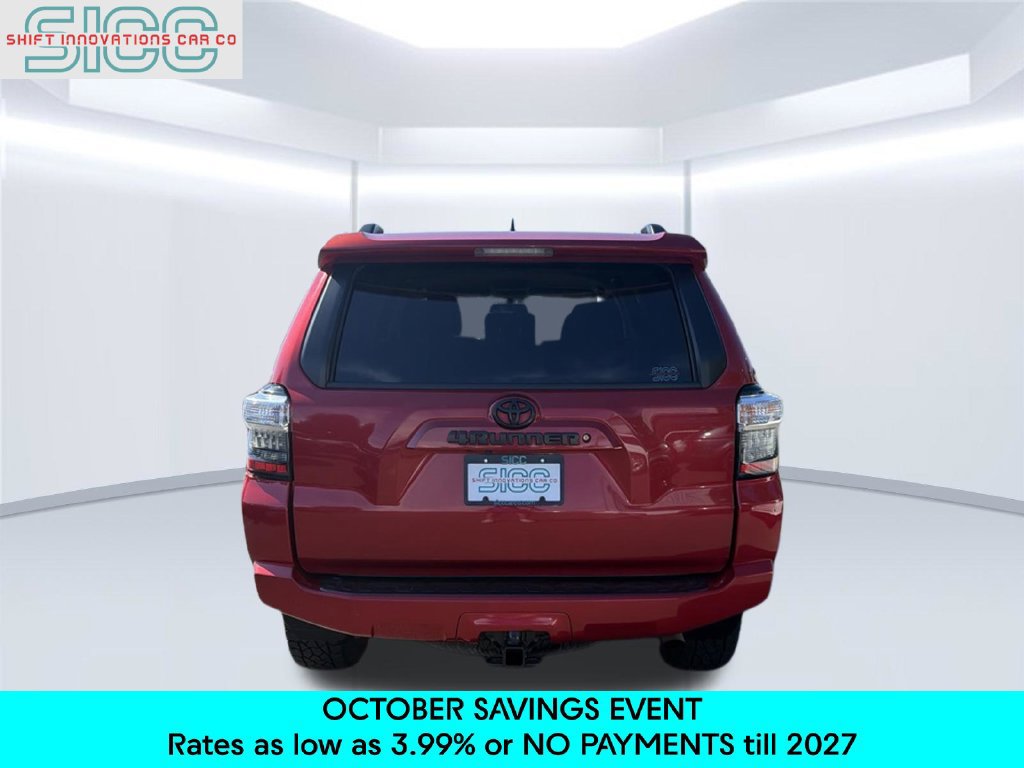 Used 2018 Toyota 4Runner SR5 AWD/4WD image 5