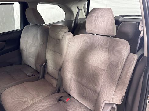 Used 2013 Honda Odyssey EX image 21