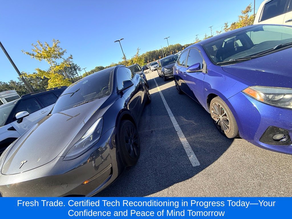 Used 2025 Tesla Model Y Long Range RWD image 1