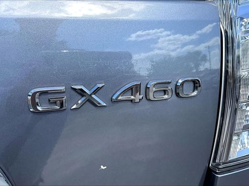 Used 2017 Lexus GX 460 w/ Navigation Package AWD/4WD image 9