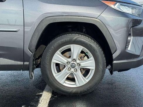 Used 2020 Toyota RAV4 XLE w/ All Weather Liner Package image 7