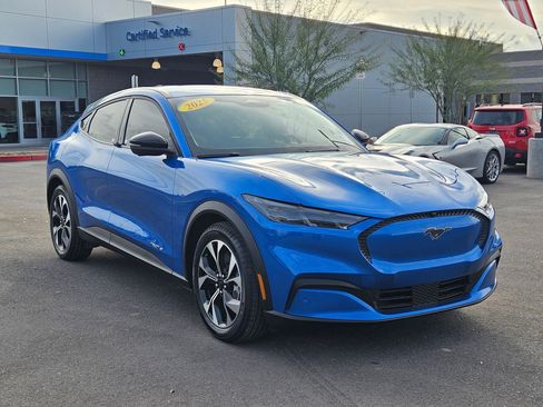 Used 2025 Ford Mustang Mach-E Select image 7