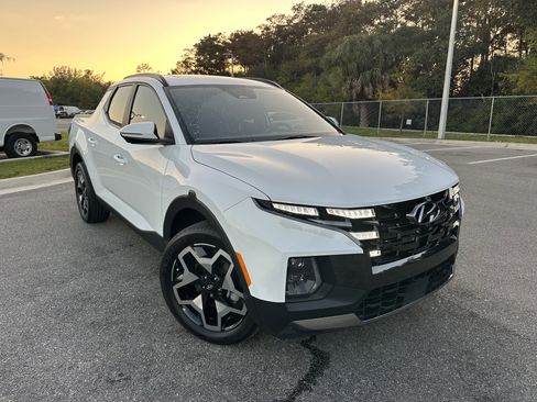 Used 2022 Hyundai Santa Cruz Limited image 2