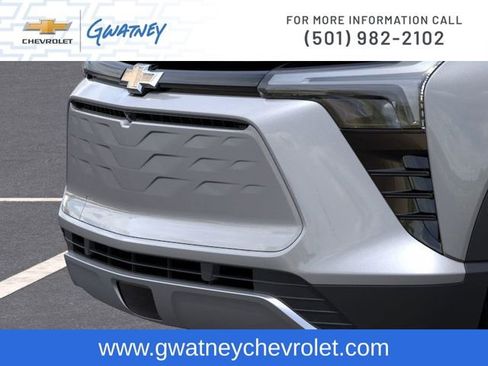 New 2025 Chevrolet Blazer EV LT image 13