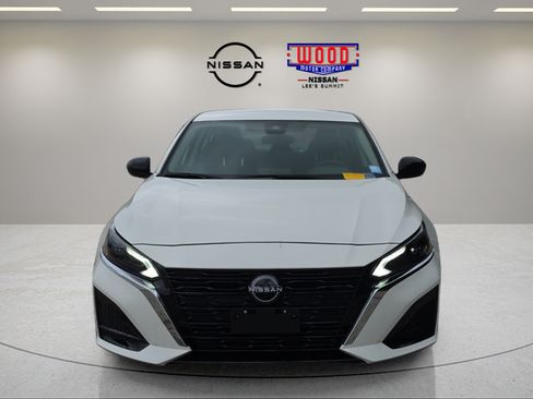 Certified 2025 Nissan Altima 2.5 S FWD image 6