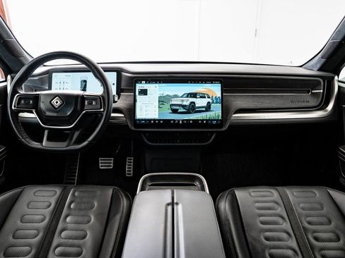 Used 2023 Rivian R1S Adventure AWD/4WD image 37