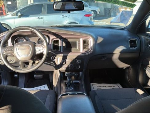 Used 2015 Dodge Charger SE w/ Popular Equipment Group RWD image 6