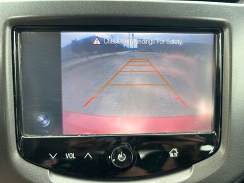 Used 2016 Chevrolet Sonic LT w/ Wheels and Fog Lamp Package FWD image 15