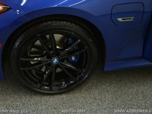 Used 2023 BMW 330e w/ M Sport Package RWD image 51