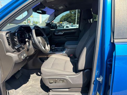 Certified 2023 Chevrolet Silverado 1500 RST w/ Protection Package AWD/4WD image 10