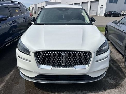 Used 2021 Lincoln Corsair FWD image 2