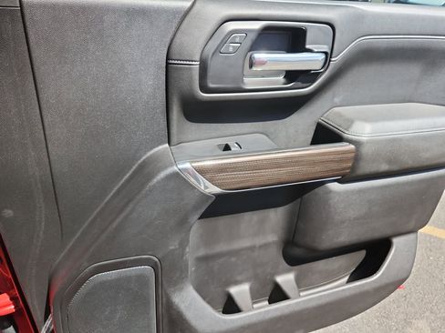 Used 2022 Chevrolet Silverado 1500 LT Trail Boss image 16