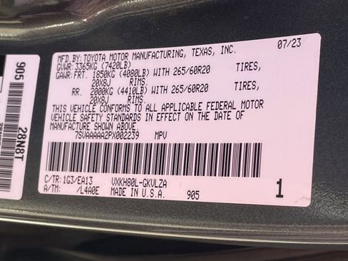 Used 2023 Toyota Sequoia Limited image 34