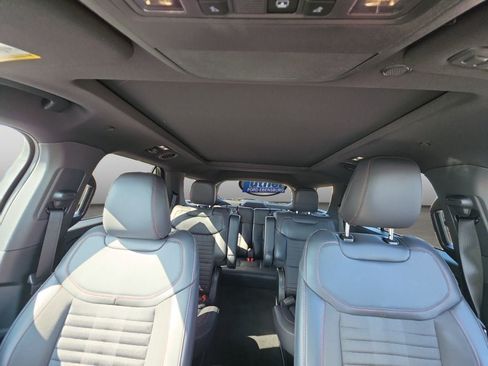 New 2026 Ford Explorer ST-Line w/ ST-Line Street Pack AWD/4WD image 30