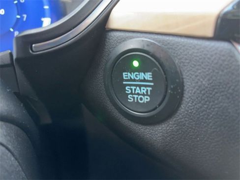 Used 2021 Ford Escape Titanium w/ Titanium Elite Package image 23