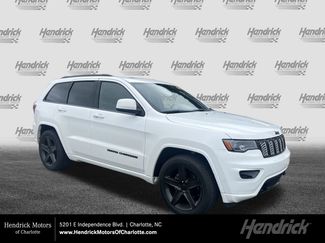 Used 2020 Jeep Grand Cherokee Altitude image 1