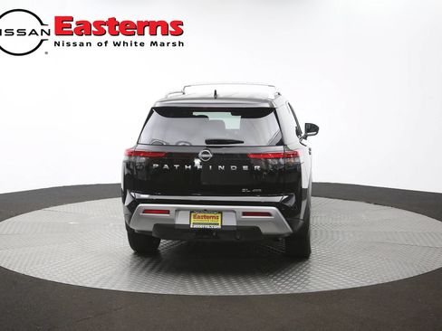 Used 2025 Nissan Pathfinder SL w/ SL Premium Package AWD/4WD image 40