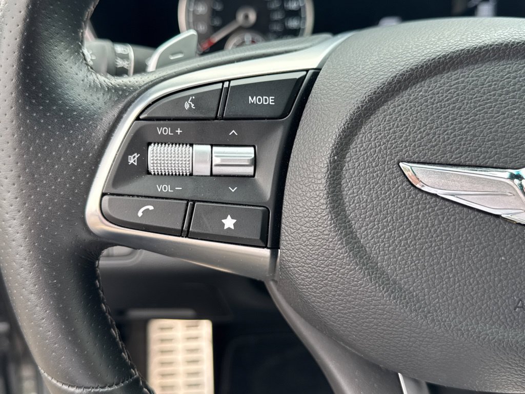 Used 2023 Genesis G70 3.3T w/ Sport Prestige Package RWD image 11