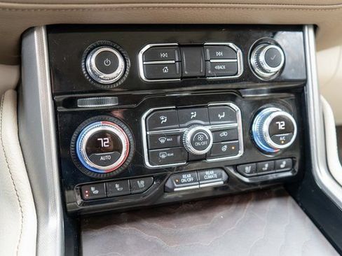 Used 2023 GMC Yukon Denali w/ Denali Reserve Package AWD/4WD image 42