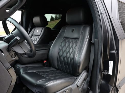 Used 2016 Ford F450 XLT w/ XLT Interior Package image 53