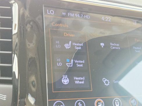 Used 2019 Jeep Grand Cherokee Limited w/ Luxury Group II AWD/4WD image 27