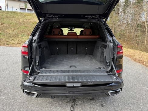 Used 2023 BMW X5 sDrive40i w/ M Sport Package image 19