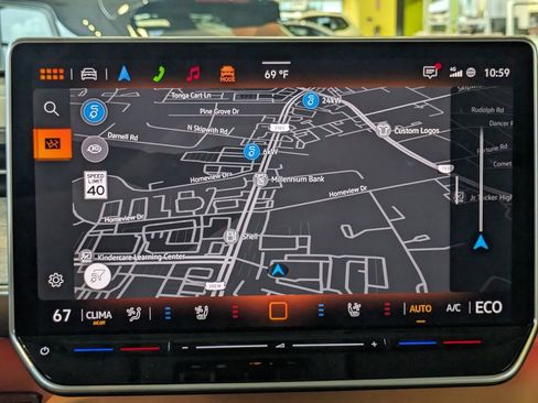 New 2025 Volkswagen ID. Buzz 1st Edition image 20