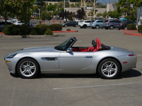 Used 2002 BMW Z8 image 4