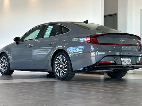 Used 2022 Hyundai Sonata Limited FWD image 6